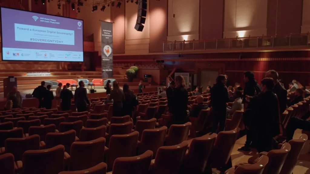 L'auditorium de Flagey avant une session du Summit 2024